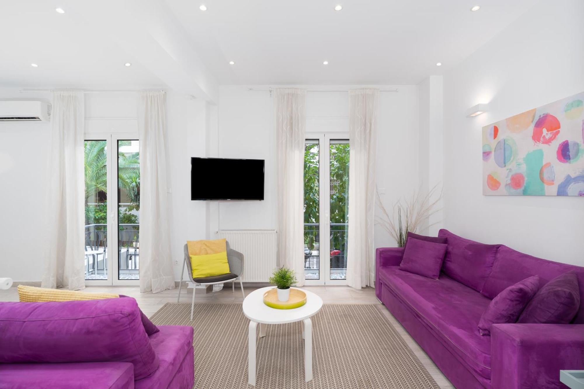 Spacious Modern Apartment In Athens Near Metro Екстериор снимка
